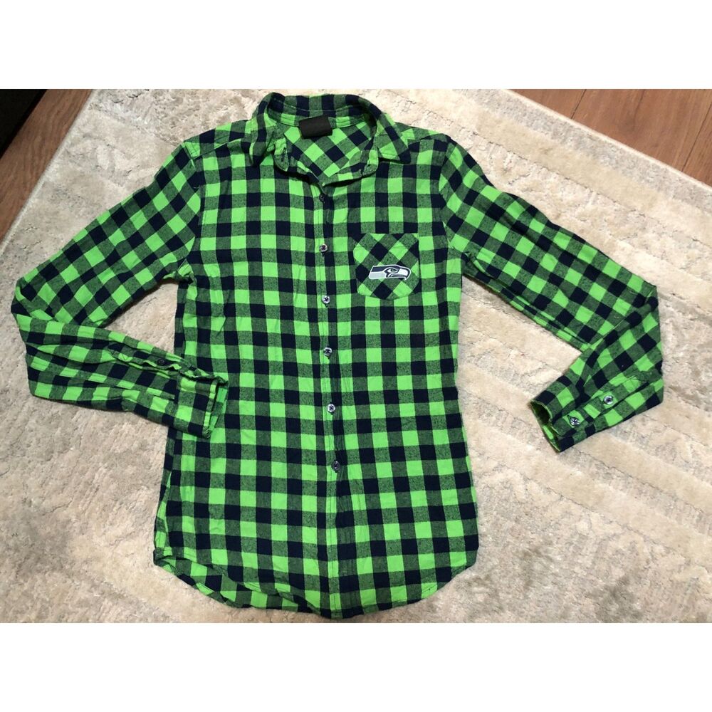 Woman's/Juniors XS Seattle Seahawks Flannel Button Up